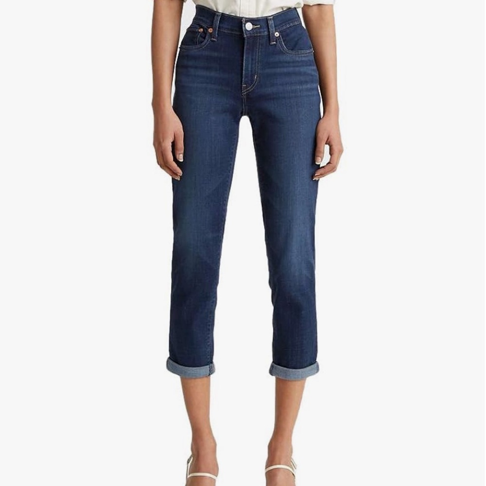 Levi’s Boyfriend Cut Dark Wash Jeans